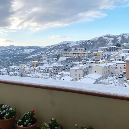 Nonna Felicia Oda ve Kahvaltı