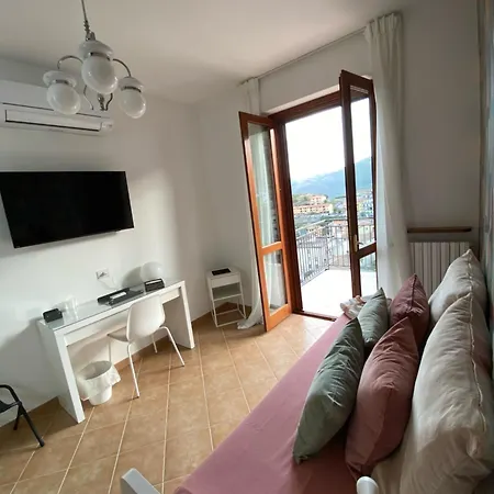 Nonna Felicia Oda ve Kahvaltı 4*